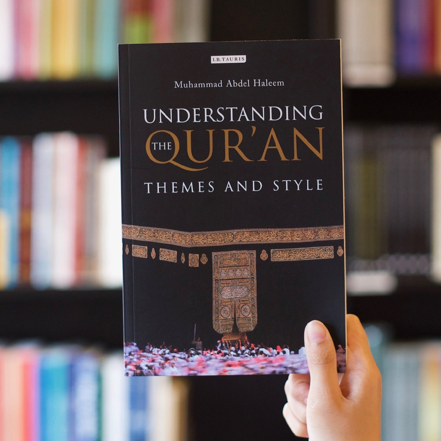 Understanding the Qur'an: Themes and Style